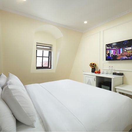 Sun Diamond Hotel Ha Long Esterno foto