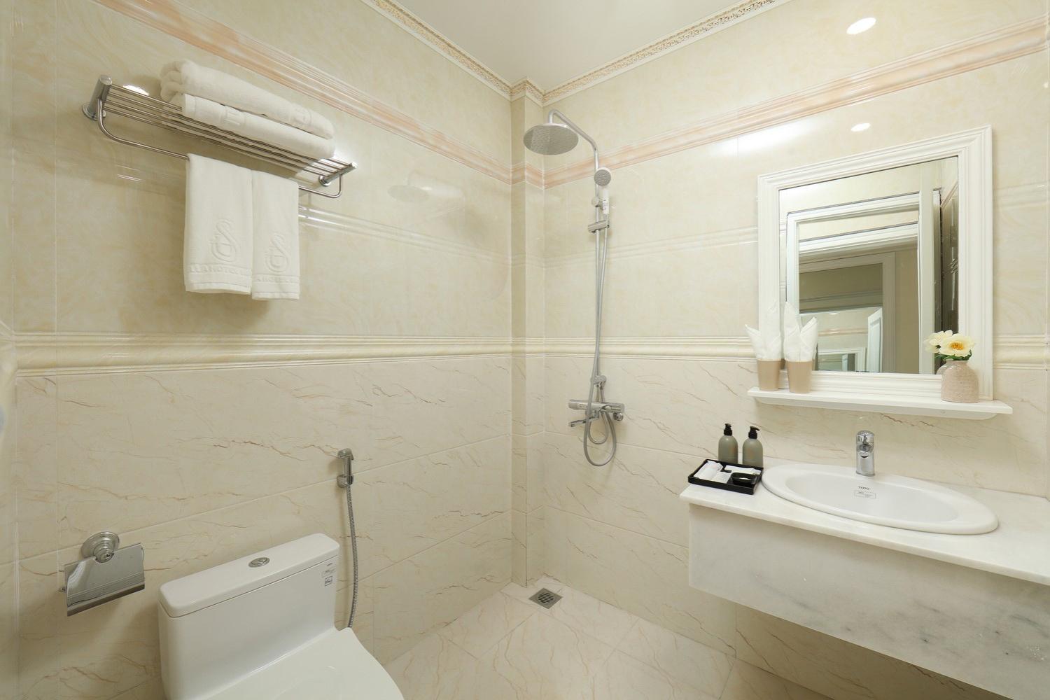 Sun Diamond Hotel Ha Long Esterno foto